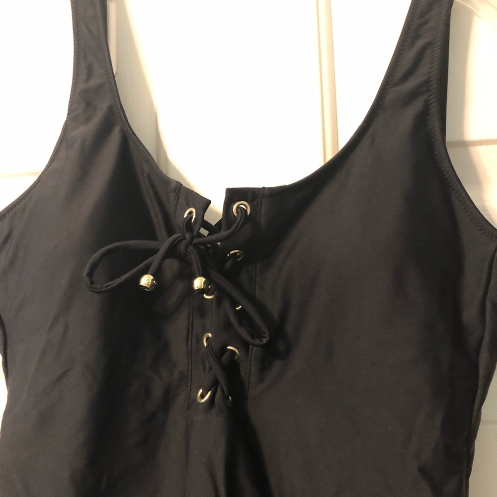 Women’s/ Teen’s Mossimo One Piece Swimsuit